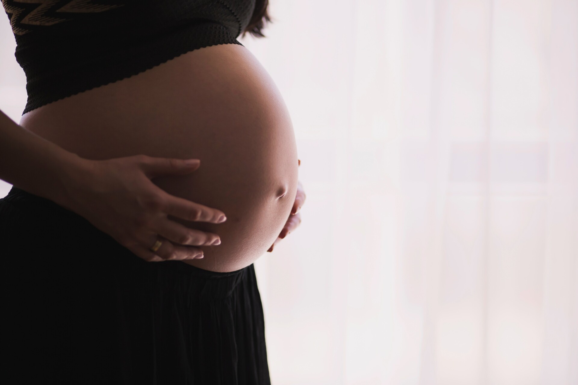 Peut-on pratiquer l’OMAD en étant enceinte ?